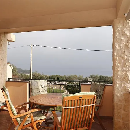 Sipina 1 Apartment *