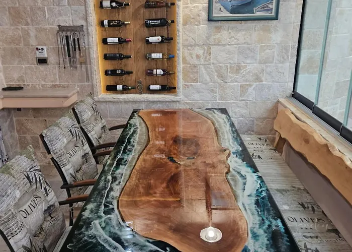Sipina 1 * Kukljica