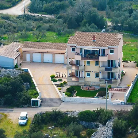 Sipina 1